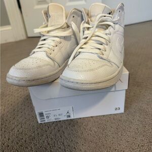 Jordan Women’s White Sneakers